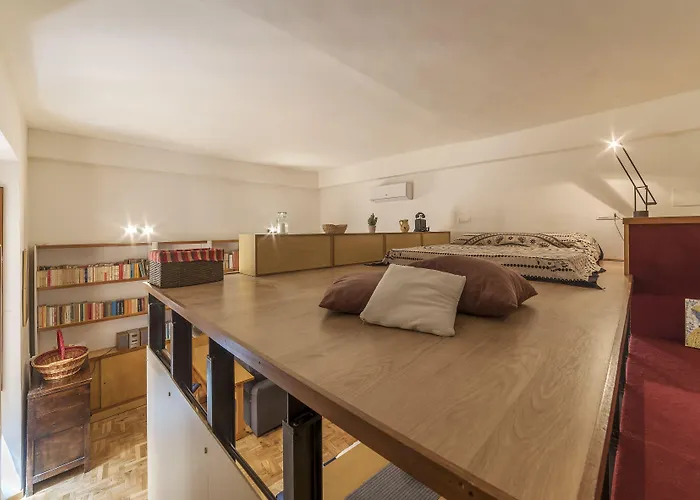 Guesthost - Lovely Loft Trastevere Apartment Rome
