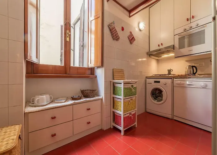 Guesthost - Lovely Loft Trastevere Rome