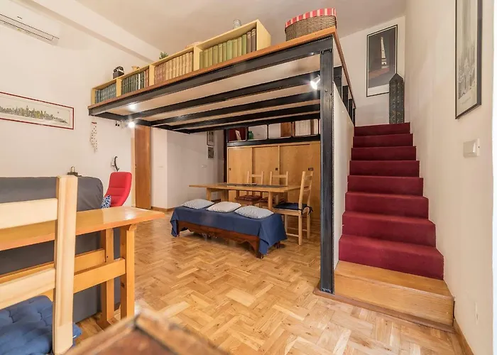 Apartment Guesthost - Lovely Loft Trastevere