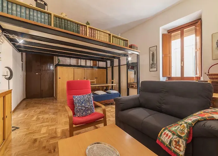 Guesthost - Lovely Loft Trastevere * Rome