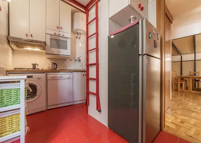 Guesthost - Lovely Loft Trastevere *
