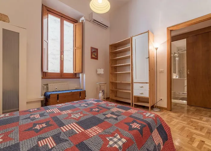 Guesthost - Lovely Loft Trastevere Apartment