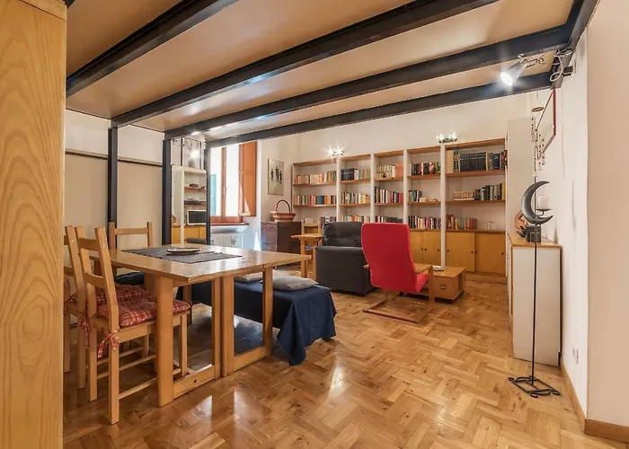 Guesthost - Lovely Loft Trastevere Apartment *